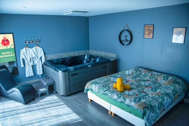 Love Room - La Parenthese Saint-Bauzille-de-la-Sylve Exterior photo